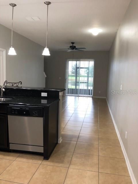 Photo 4 of 9073 Shepton St, Orlando, FL 32825