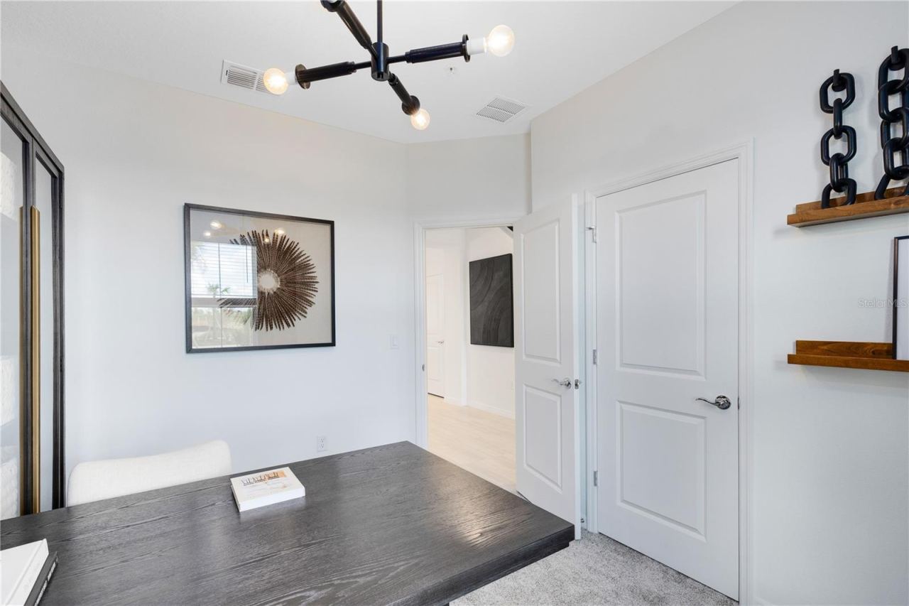 Photo 4 of 1007 Lemongrass Alley, Orlando, FL 32820