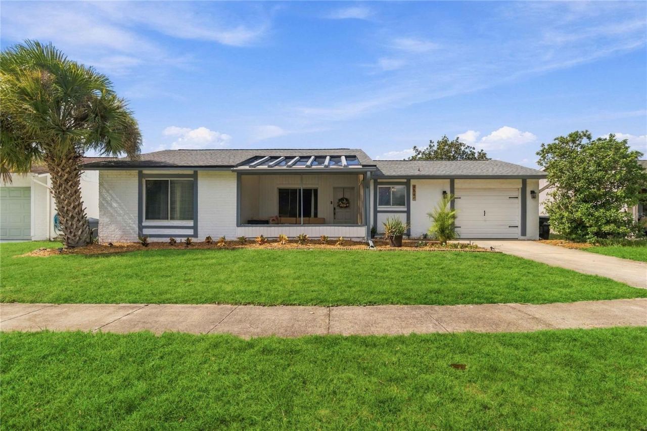 Photo 2 of 4841 Landover Cir, Orlando, FL 32821