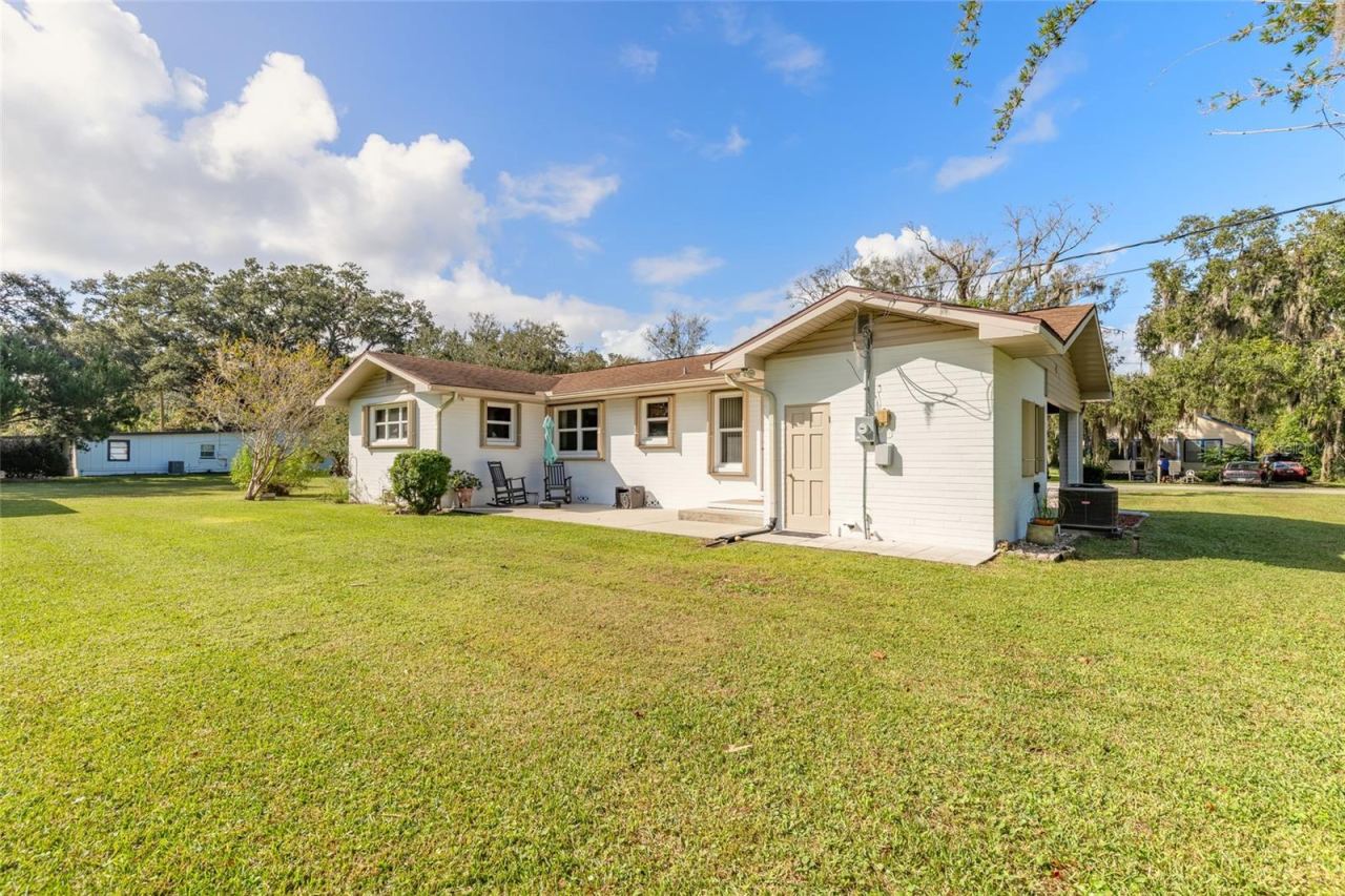 Photo 5 of 361 Hammond St, New Smyrna Beach, FL 32168
