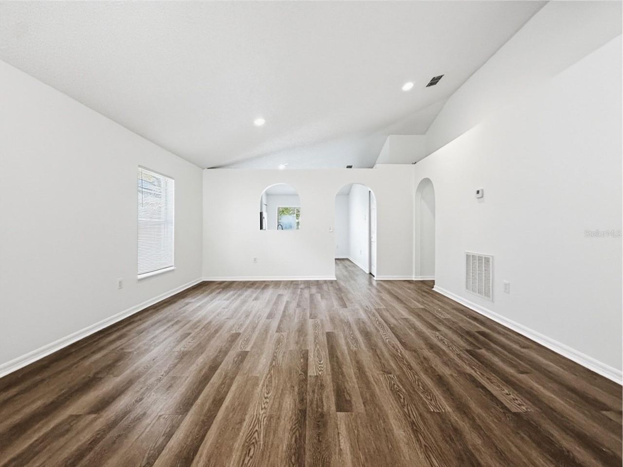 Photo 4 of 1621 Wekiva Crossing Blvd, Apopka, FL 32703