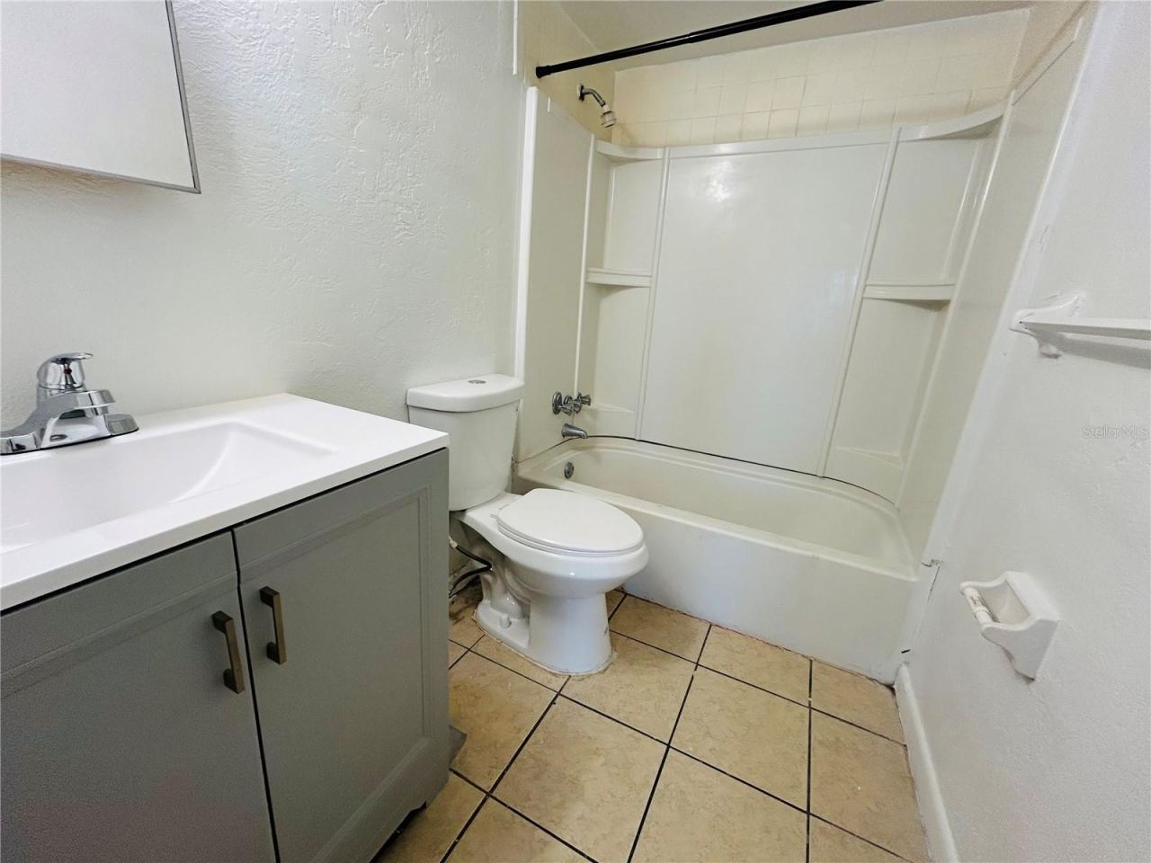 Photo 5 of 2777 L B Mcleod Rd #d, Orlando, FL 32805