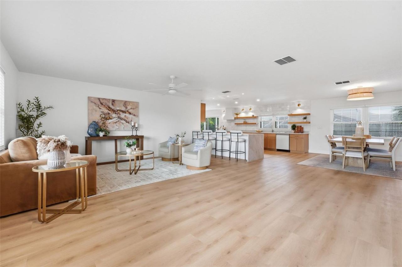 Photo 5 of 49 Kathy Dr, Ormond Beach, FL 32176