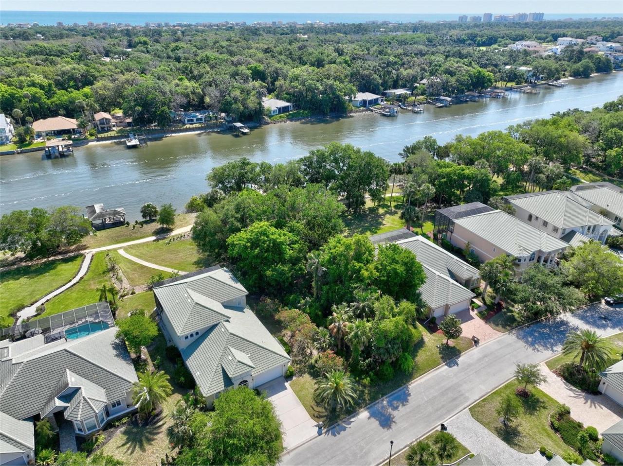 Photo 4 of 129 Longview Way N, Palm Coast, FL 32137