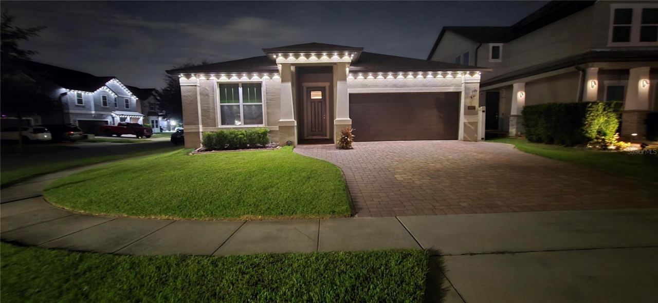 Photo 3 of 1657 Cheshire Oaks Ln, Orlando, FL 32825