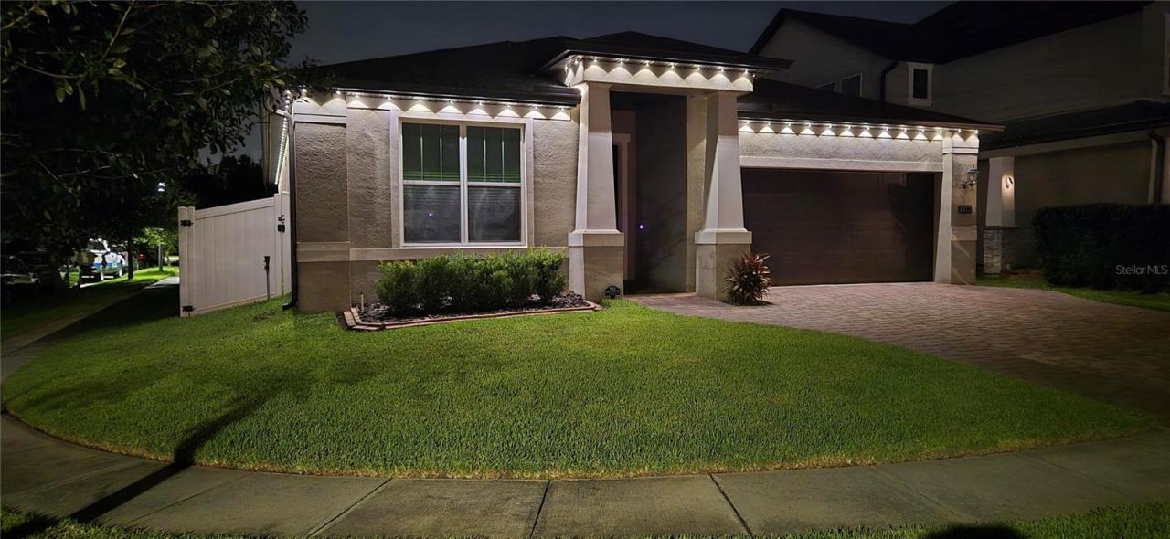Photo 4 of 1657 Cheshire Oaks Ln, Orlando, FL 32825