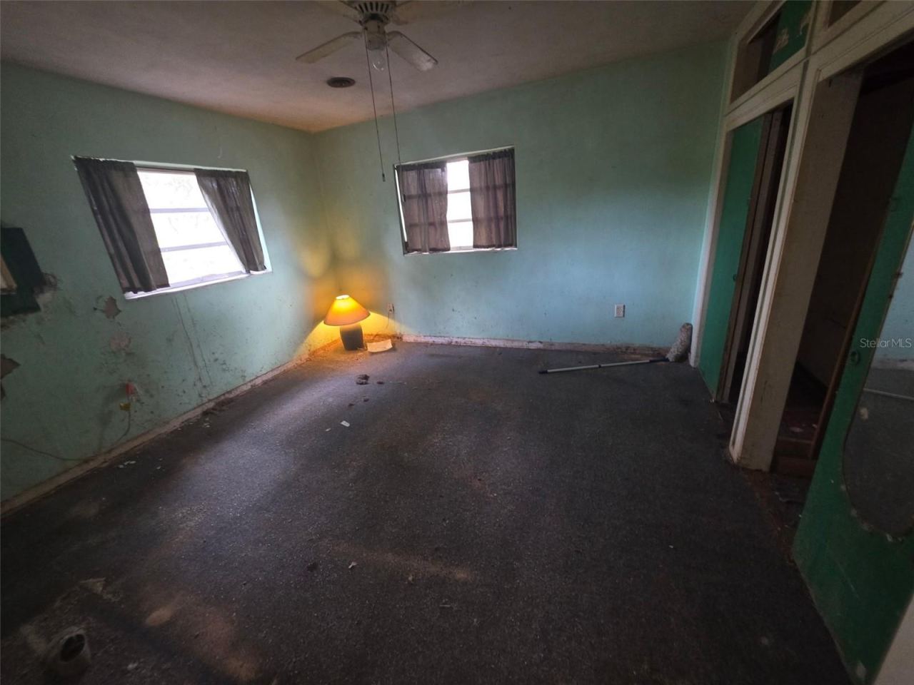 Photo 5 of 1265 E Minnesota Ave, Deland, FL 32724