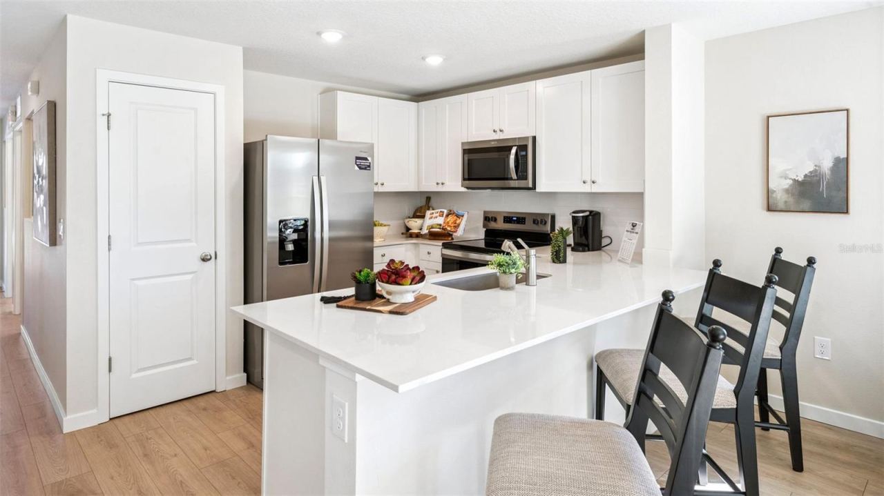 Photo 4 of 1684 Sugarwood Loop, Deland, FL 32724