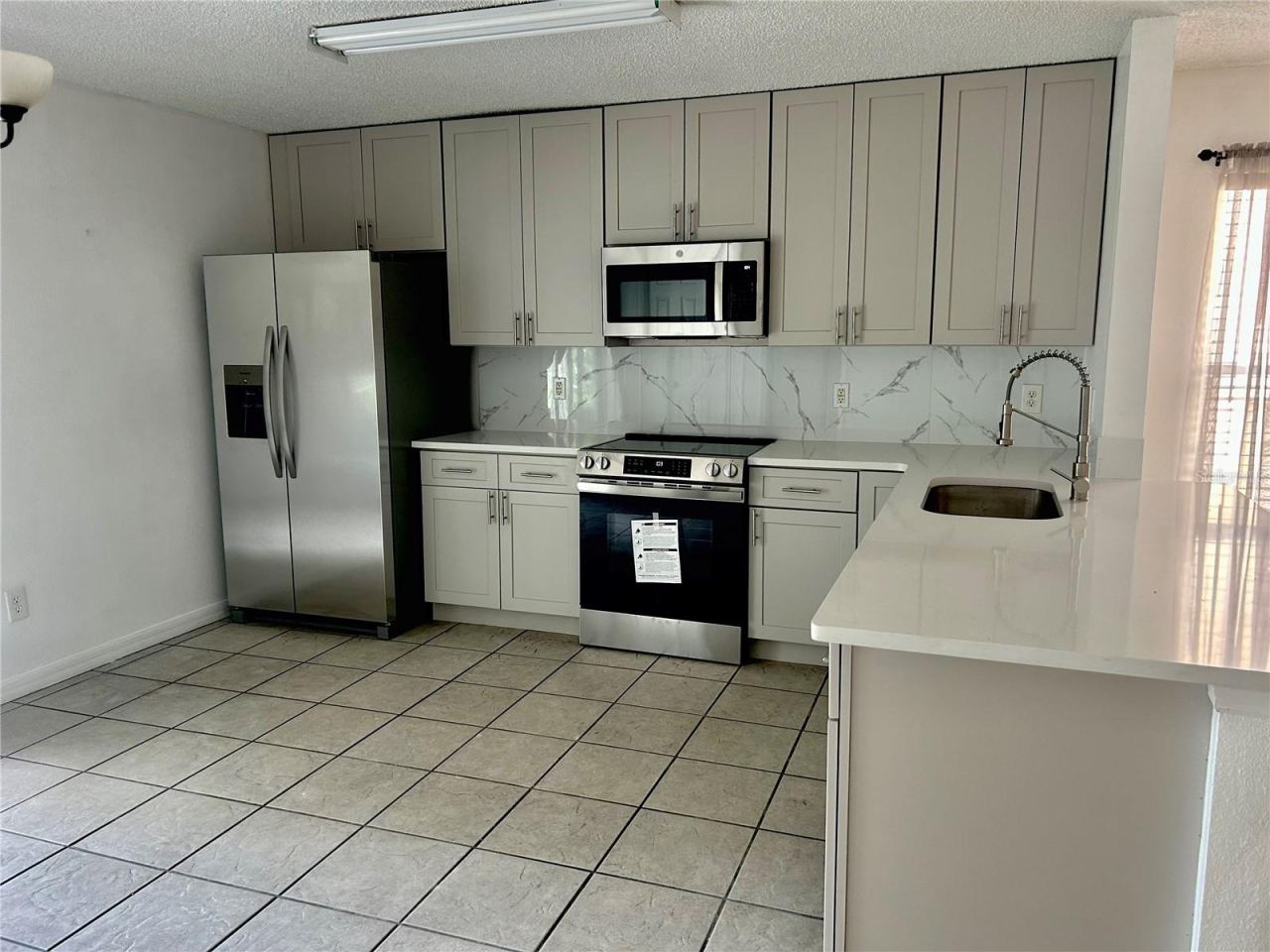 Photo 3 of 1030 Crystal Bay Ln, Orlando, FL 32828
