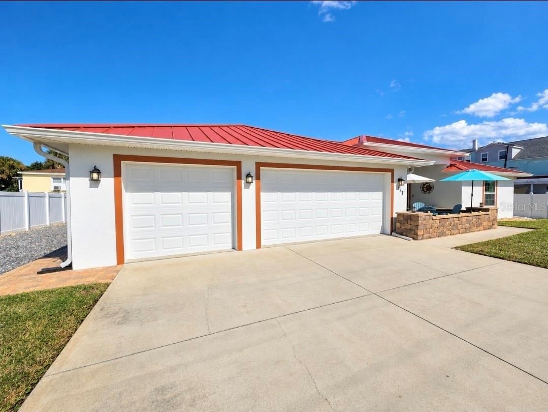 Photo 4 of 121 Harrison Rd, Daytona Beach, FL 32118