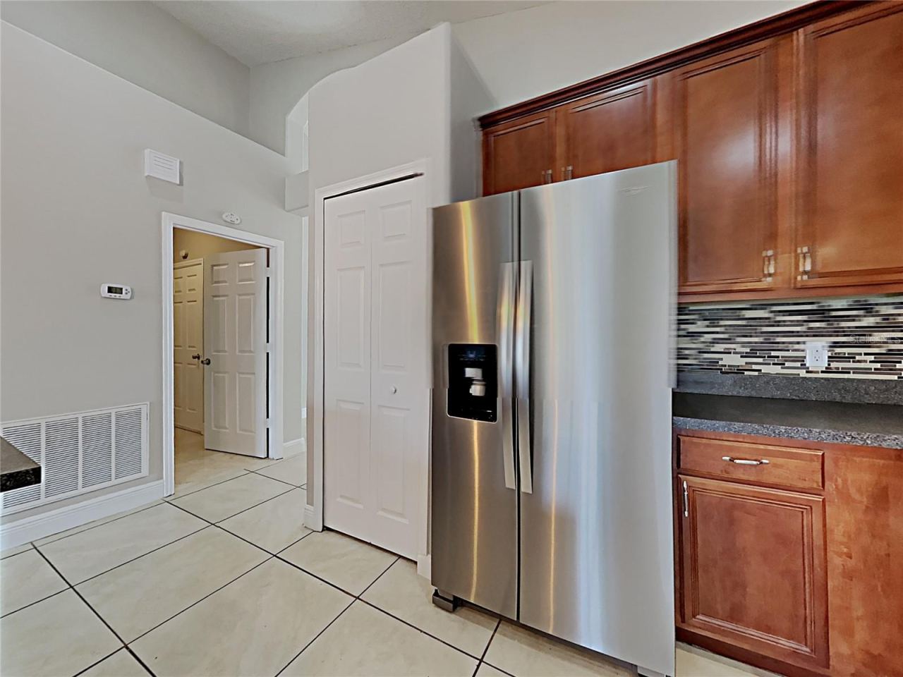 Photo 5 of 2053 Cedar Garden Dr, Orlando, FL 32824