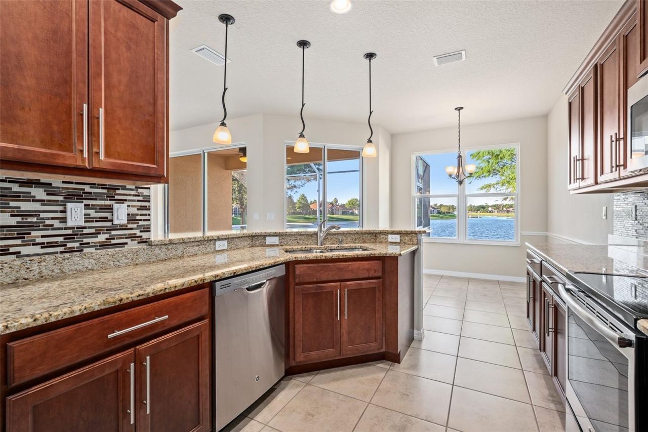 Photo 5 of 146 Arena Lake Dr, Palm Coast, FL 32137