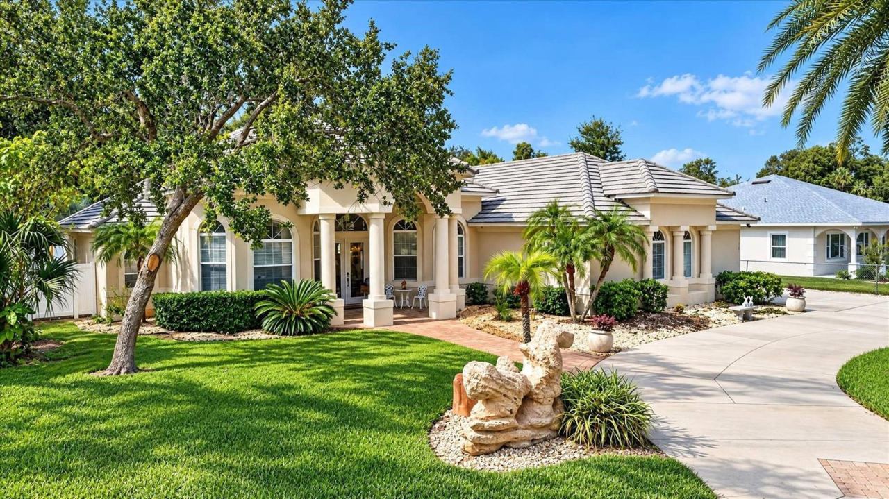 Photo 2 of 340 Coquina Ave, Ormond Beach, FL 32174
