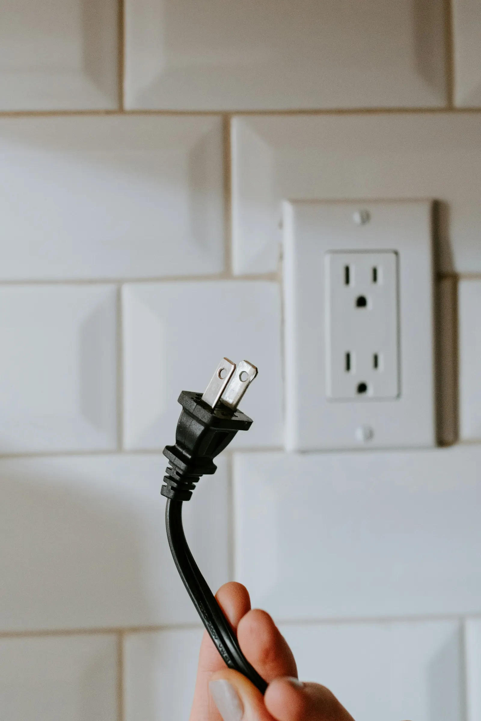 plug and electrical outlet