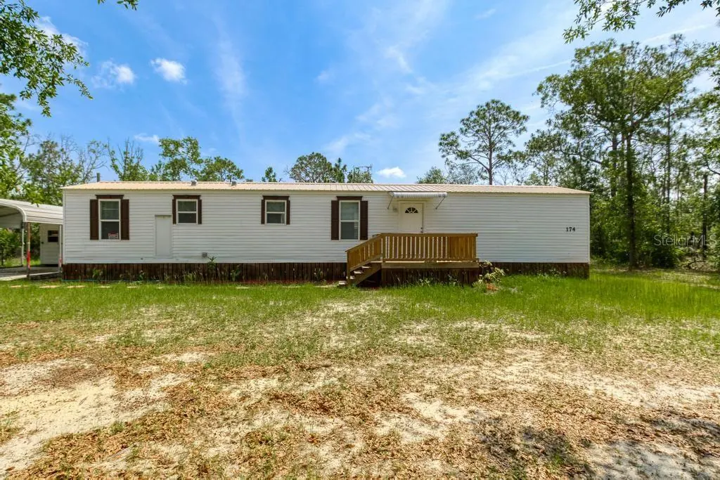 174 Union Ave, Interlachen, FL