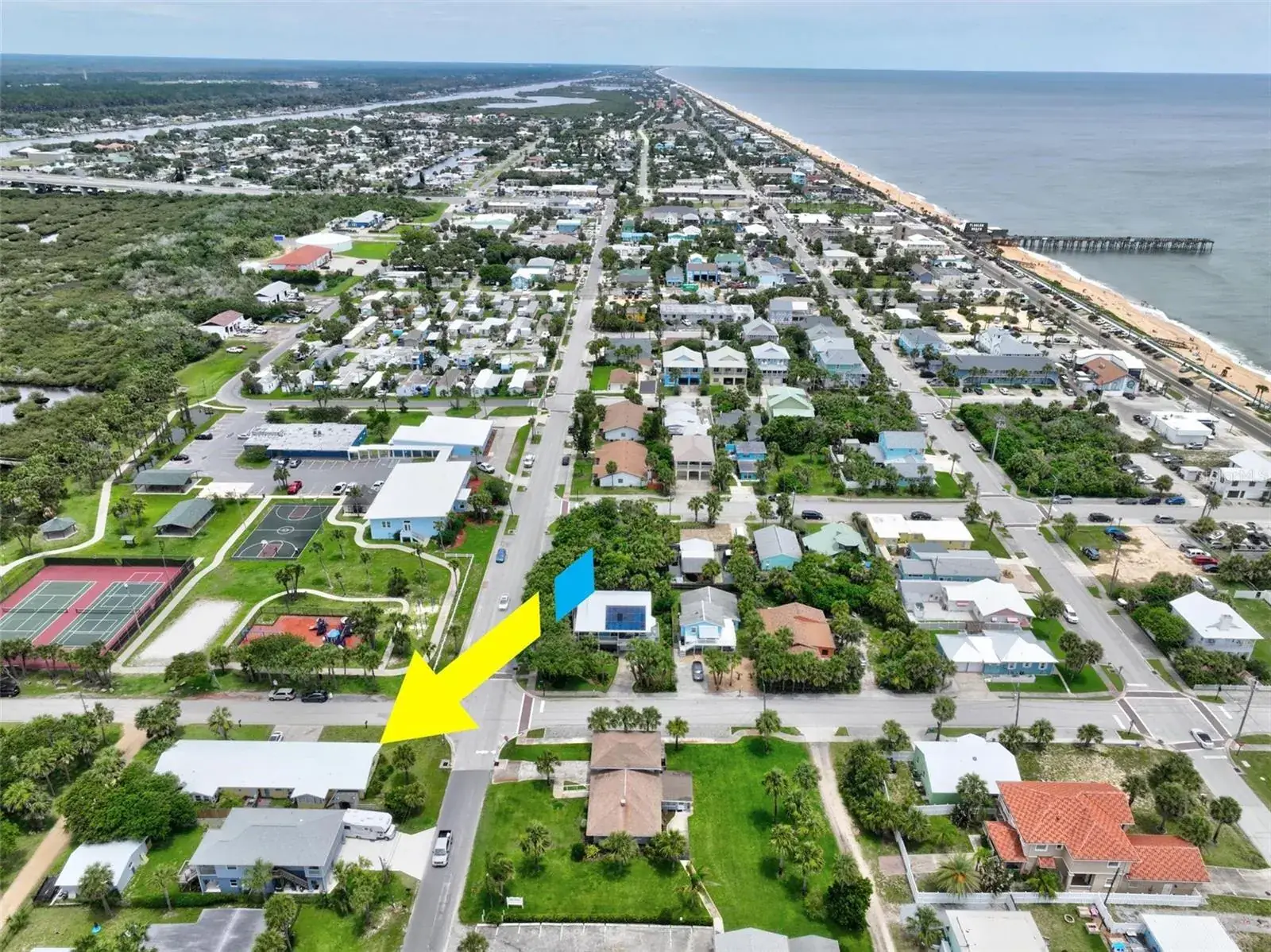 305 S 9th St, Flagler Beach FL