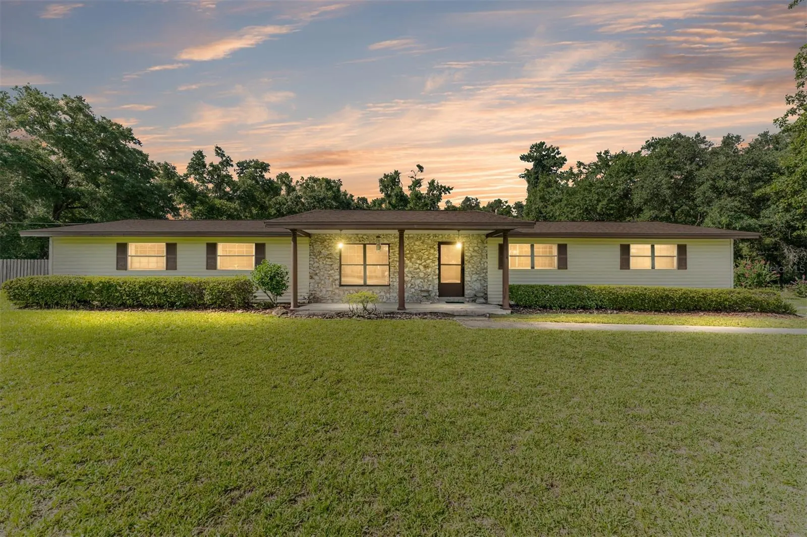 11927 SW 5th Ave, Gainesville, FL