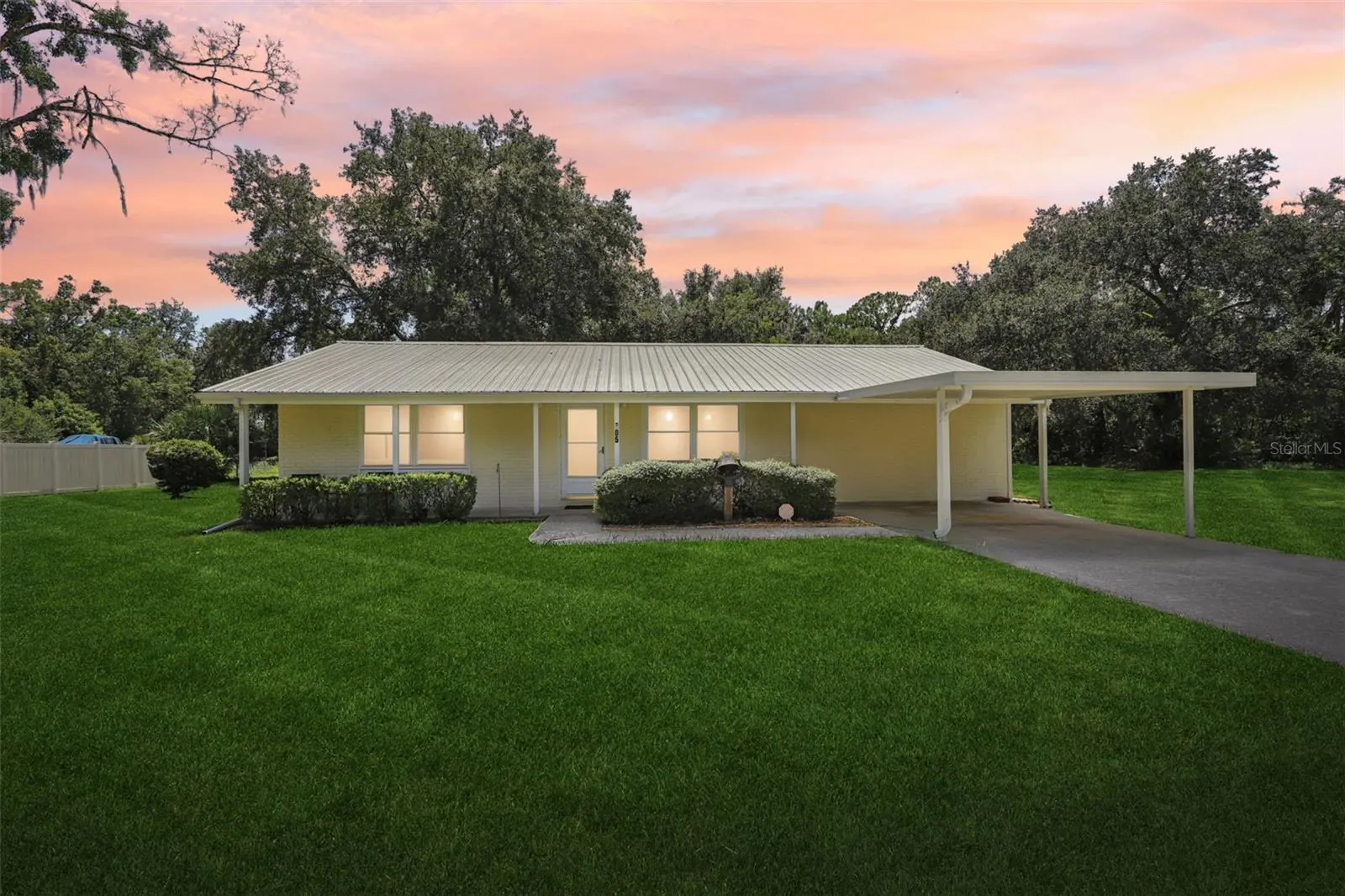 605 N Moore St, Bunnell