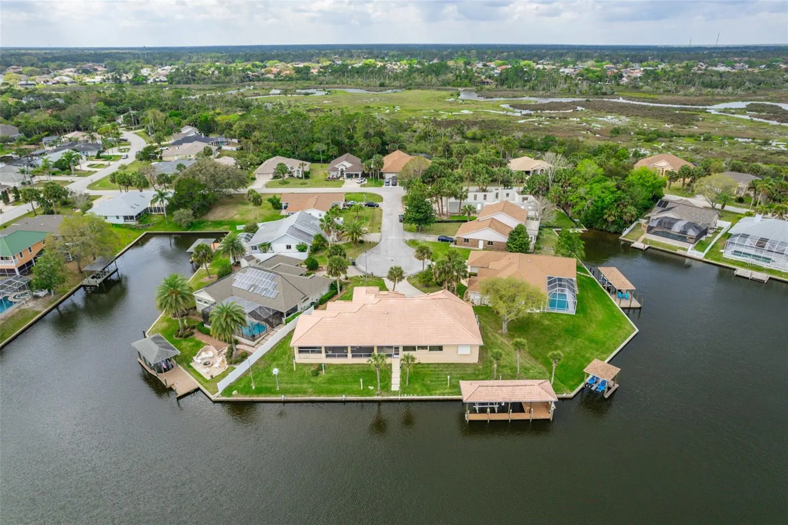 8 Cayuse Ct, Palm Coast FL