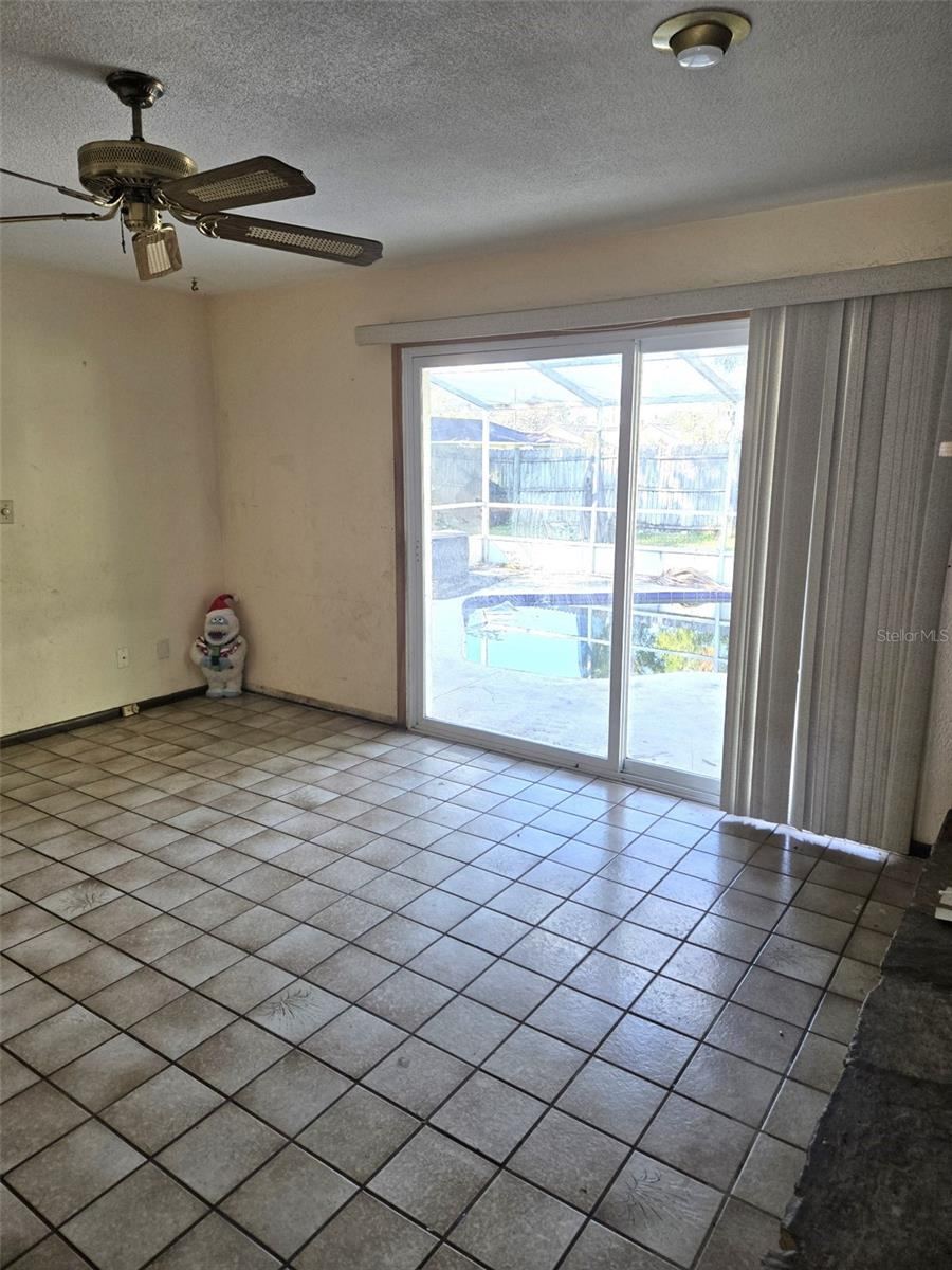 Photo 3 of 748 Merrimac Dr, Port Orange, FL 32127
