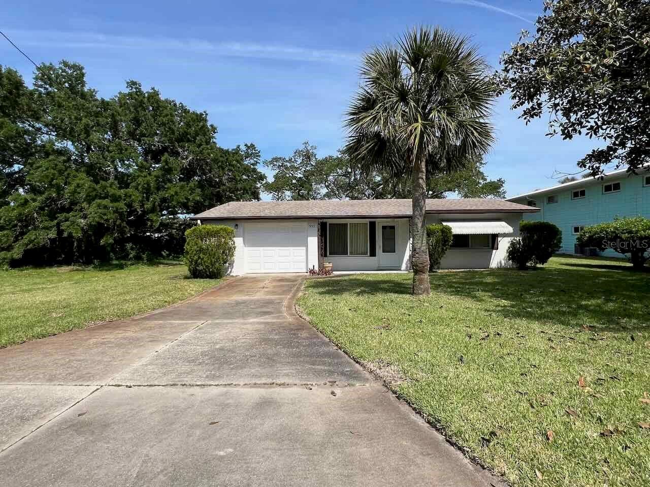 535 S Peninsula Ave, New Smyrna Beach