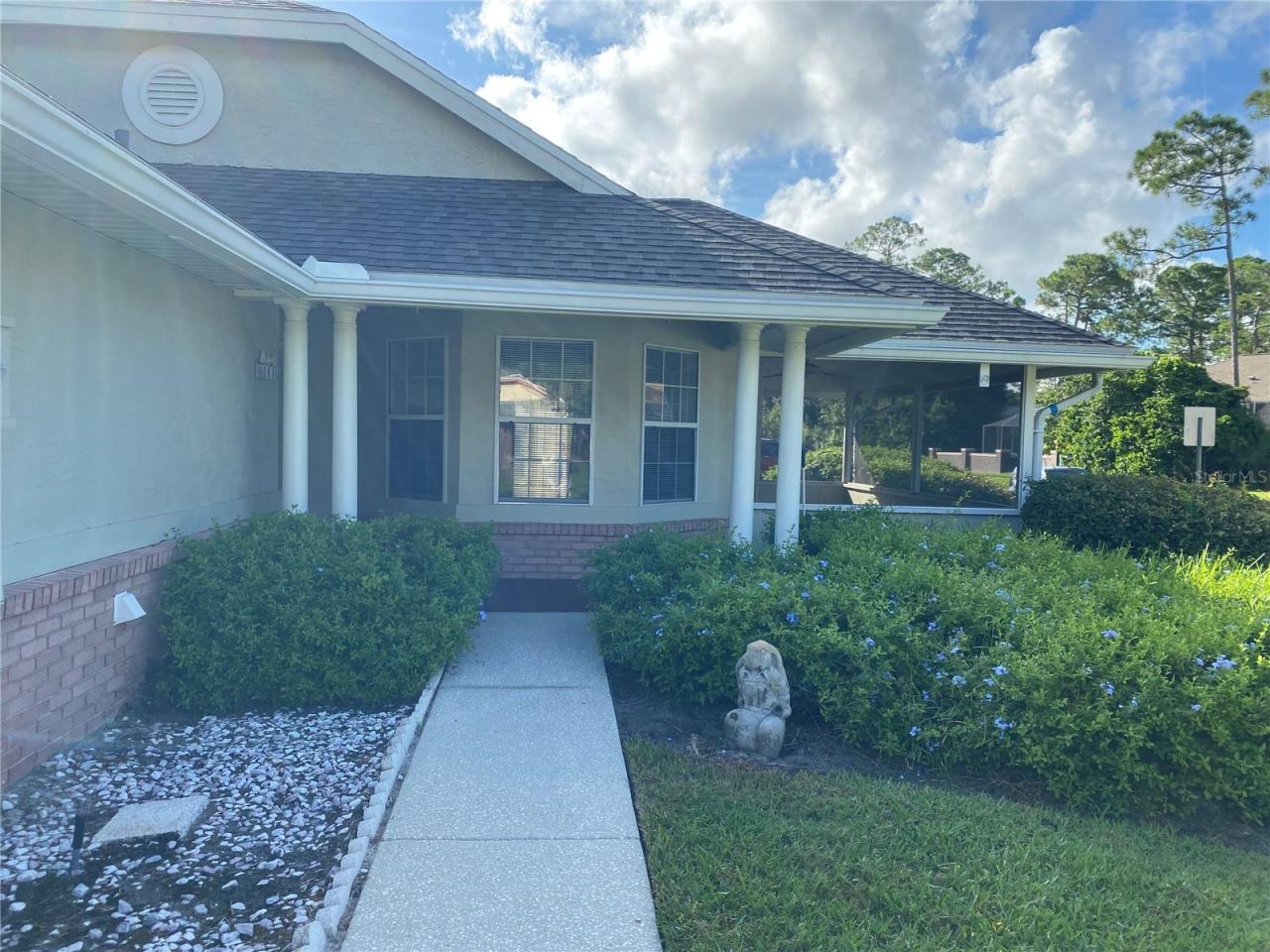 Photo 2 of 101 Braeburn Cir, Daytona Beach, FL 32114