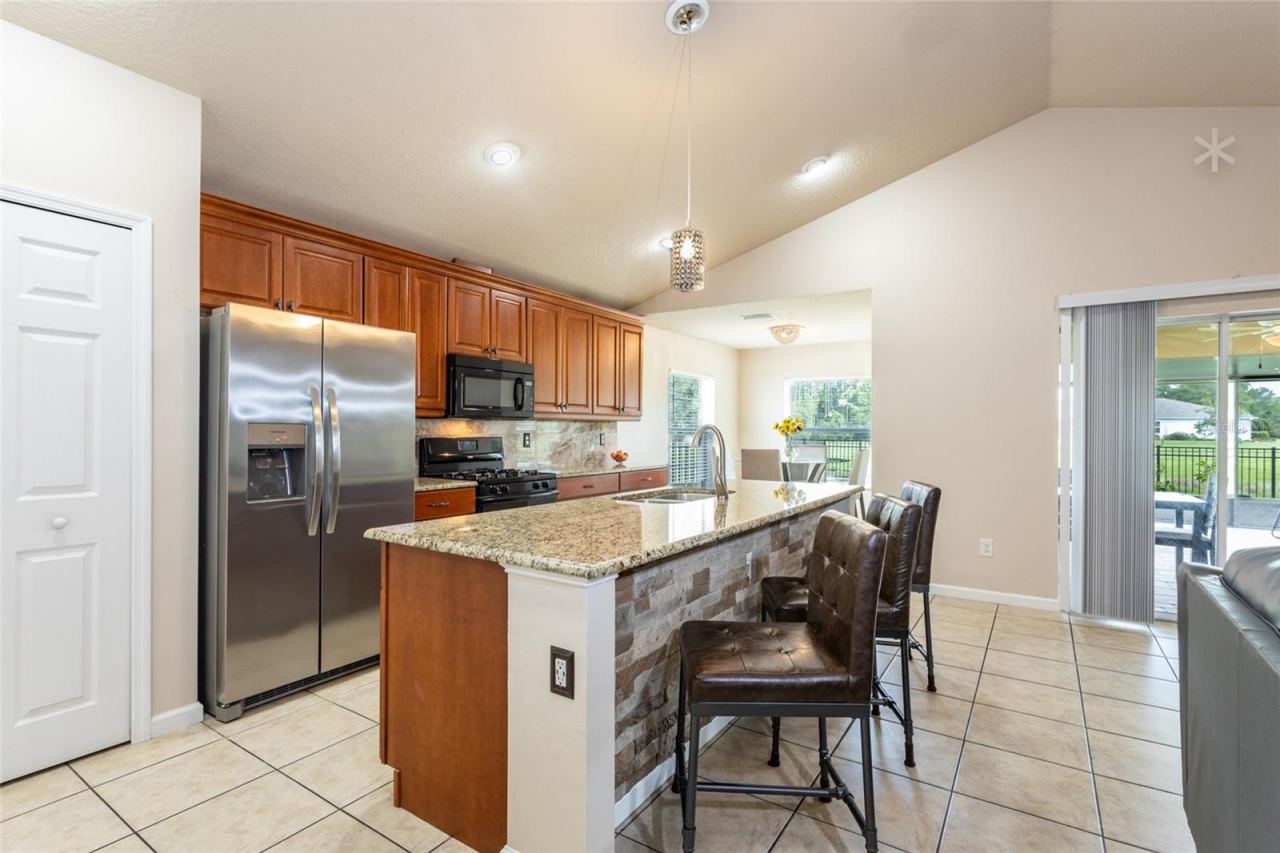Photo 4 of 118 Golfview Ct, Bunnell, FL 32110