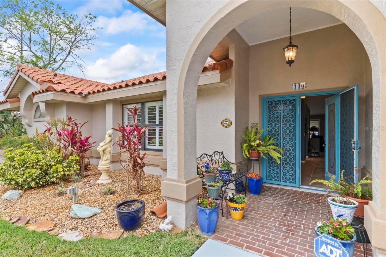130 Bayside Dr, Palm Coast