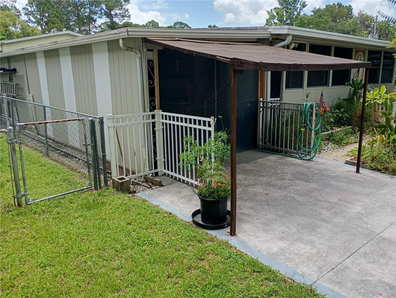 Photo 2 of 109 Fern Dr, Debary, FL 32713