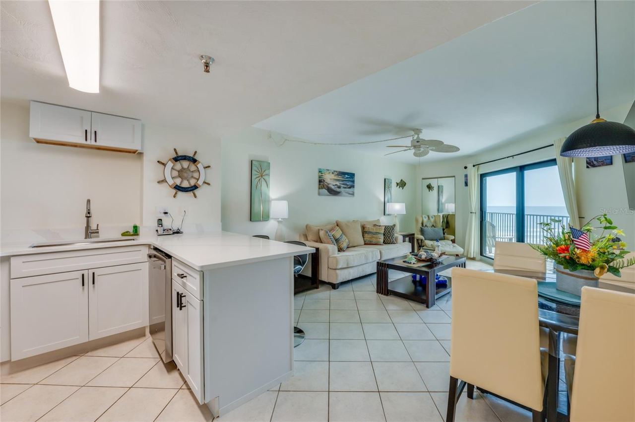Photo 3 of 3647 S Atlantic Ave #5b, Daytona Beach, FL 32118