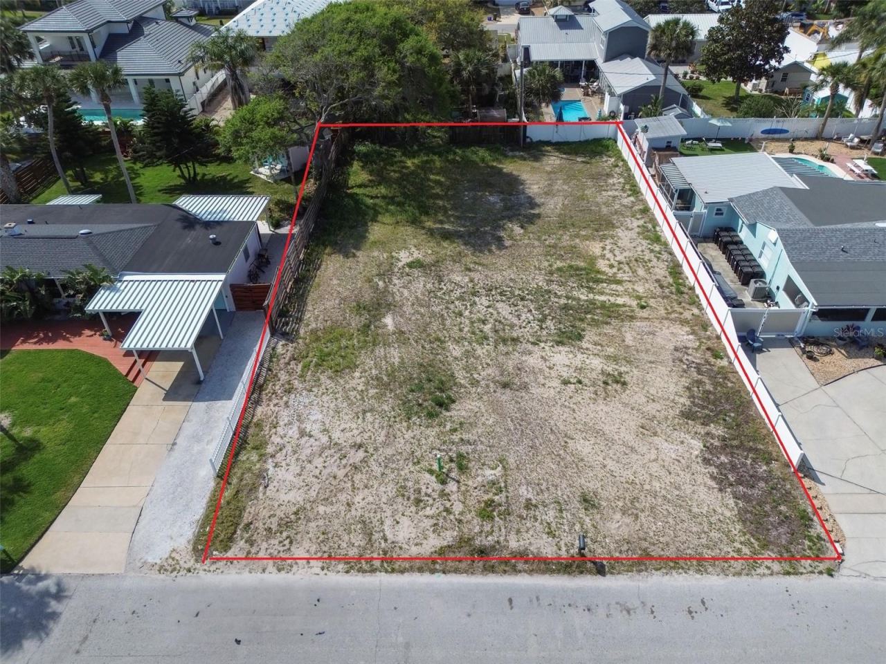 Photo 3 of 209 Normandy Ave, New Smyrna Beach, FL 32169