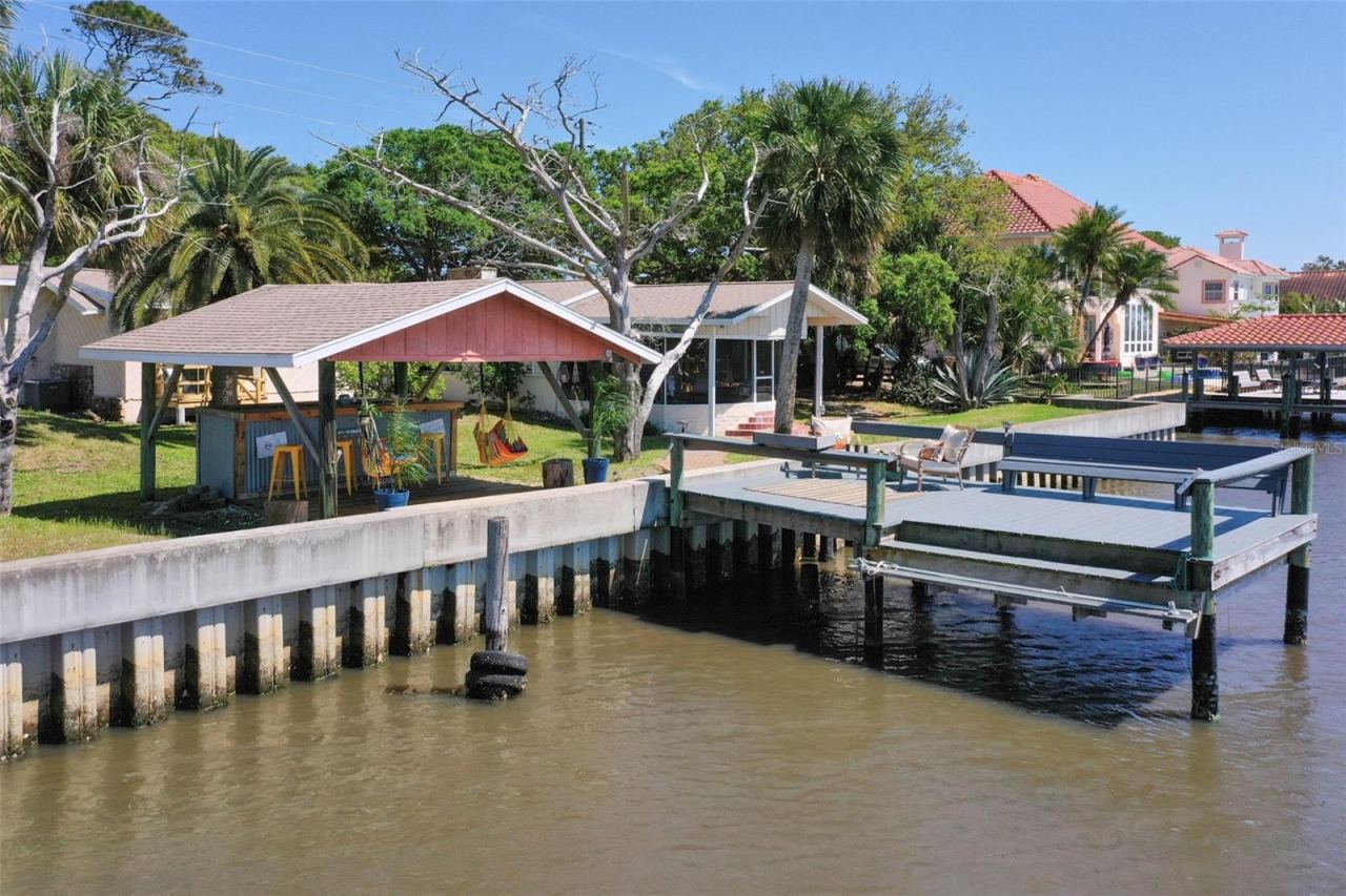 Photo 3 of 2260 John Anderson Dr, Ormond Beach, FL 32176