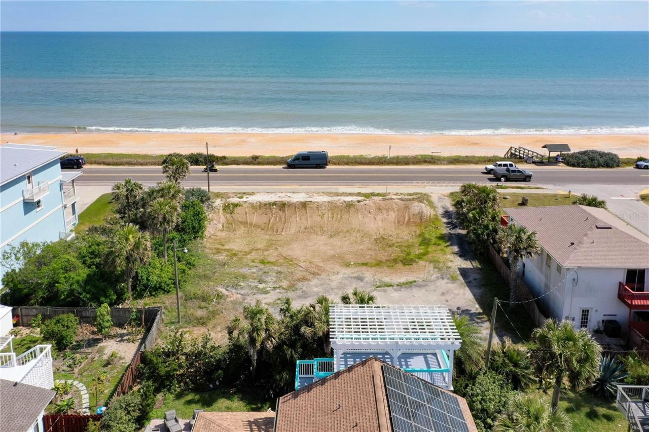 Photo 2 of 1005 N Ocean Shore Blvd, Flagler Beach, FL 32136