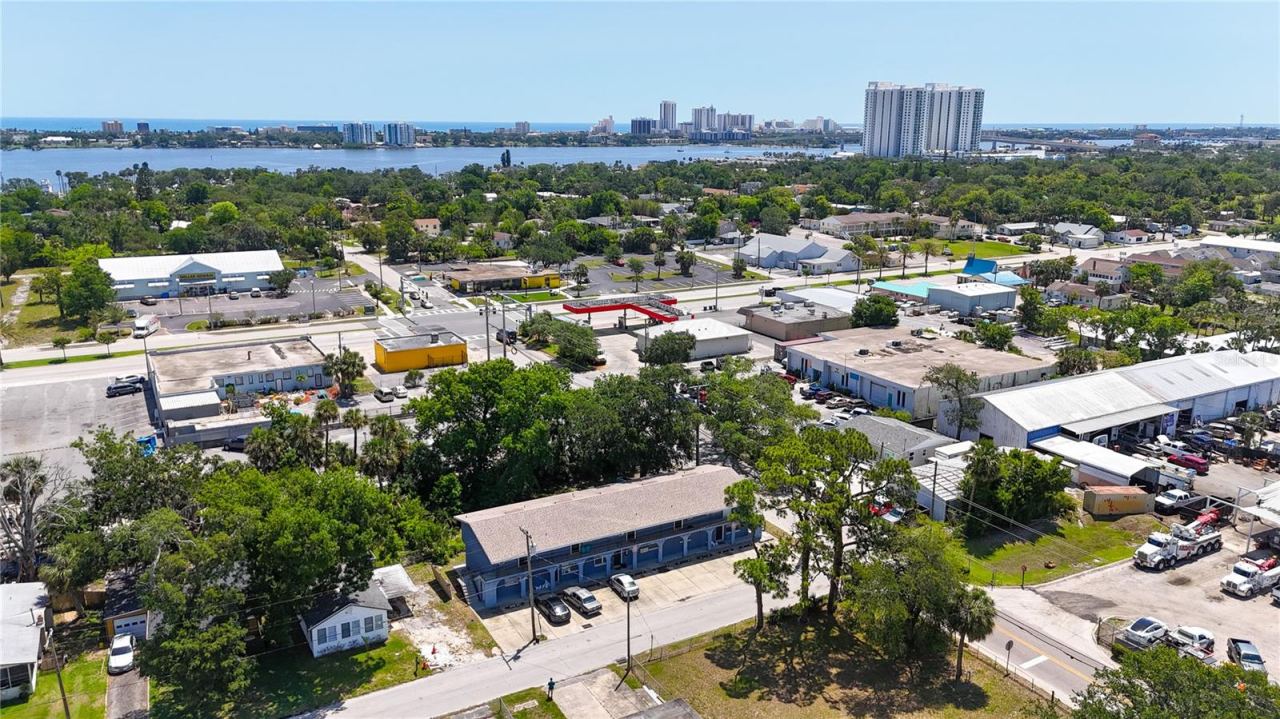 Photo 4 of 601 State Ave, Daytona Beach, FL 32117