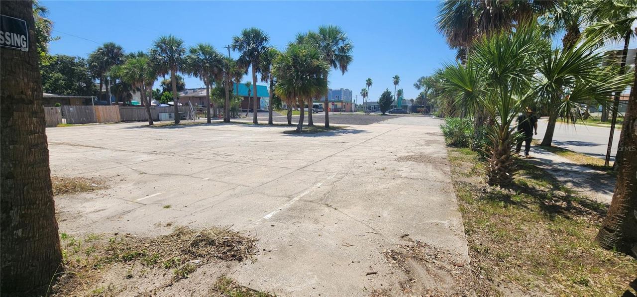 Photo 2 of E International Speedway Blvd, Daytona Beach, FL 32118