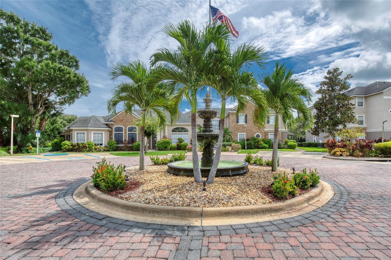 940 Village Trl #2-207, Port Orange