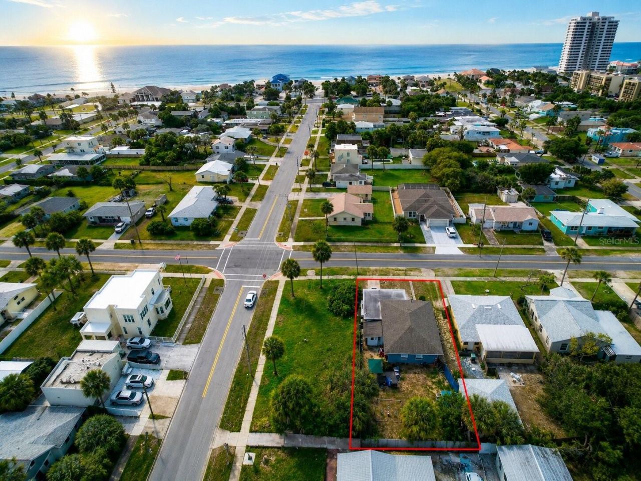 1517 N Grandview Ave, Daytona Beach
