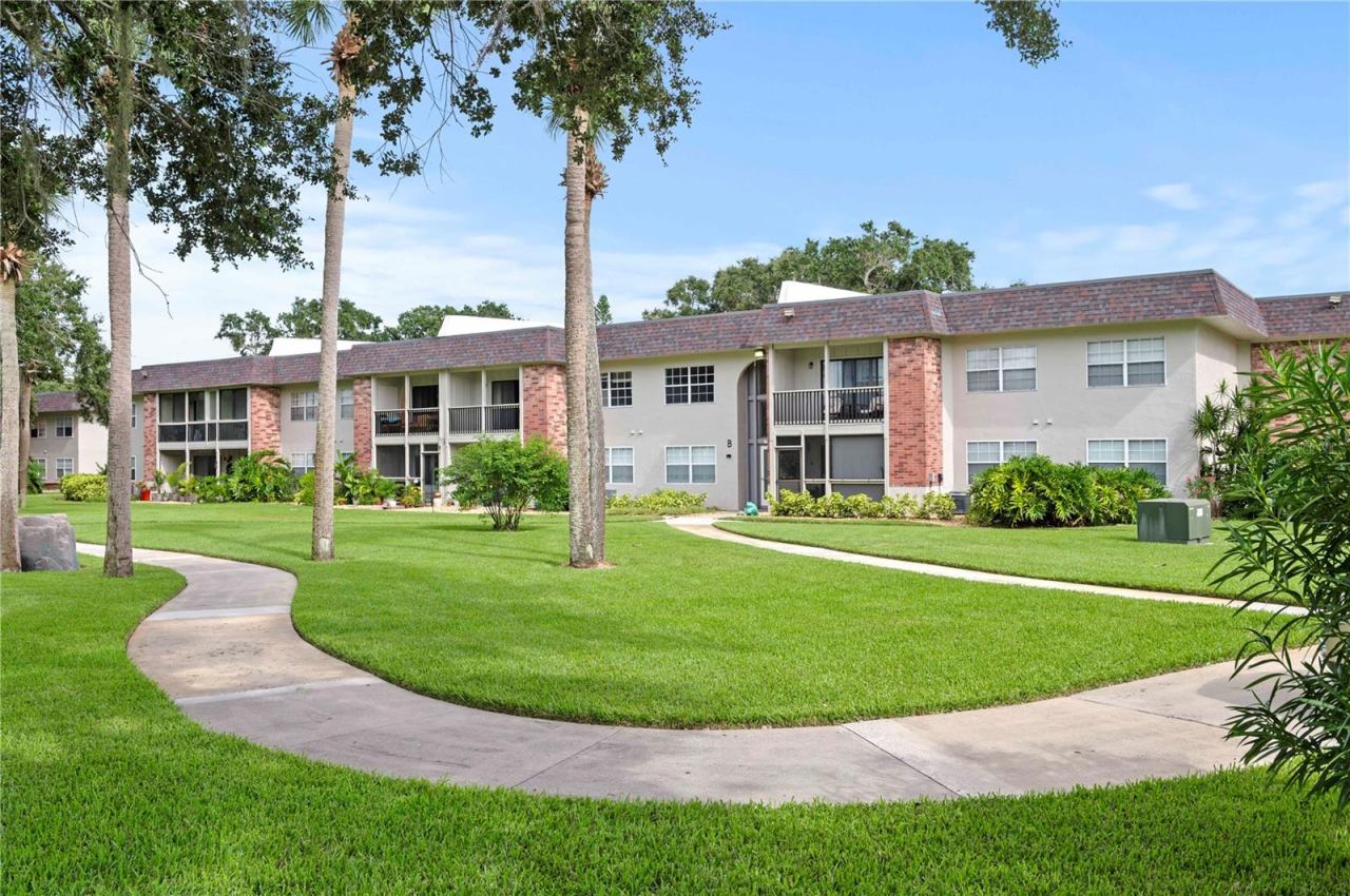 Photo 2 of 3800 Saxon Dr #19b, New Smyrna Beach, FL 32169