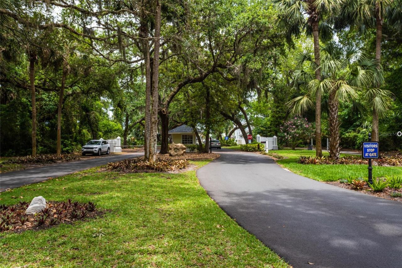 Photo 5 of 24 Medford Dr, Palm Coast, FL 32137