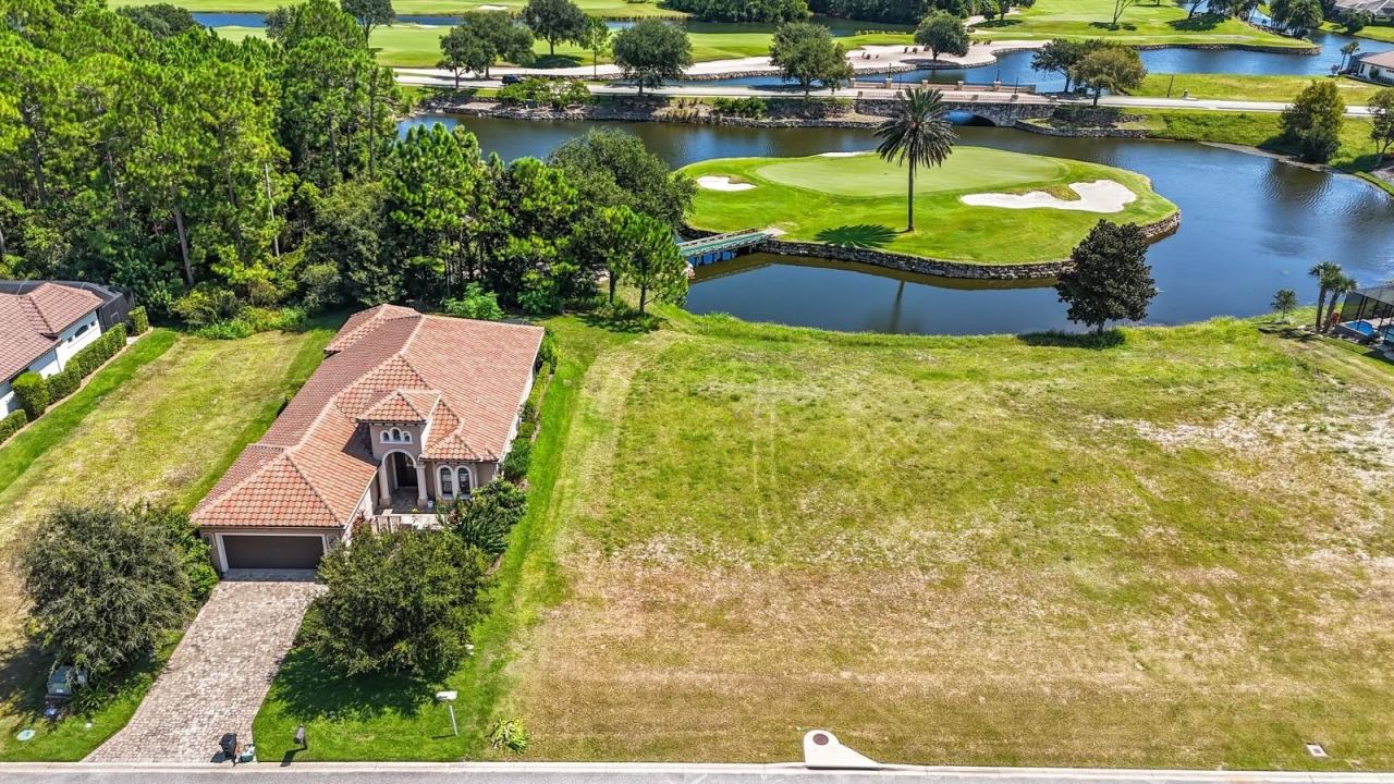 323 Hibiscus Way, Palm Coast