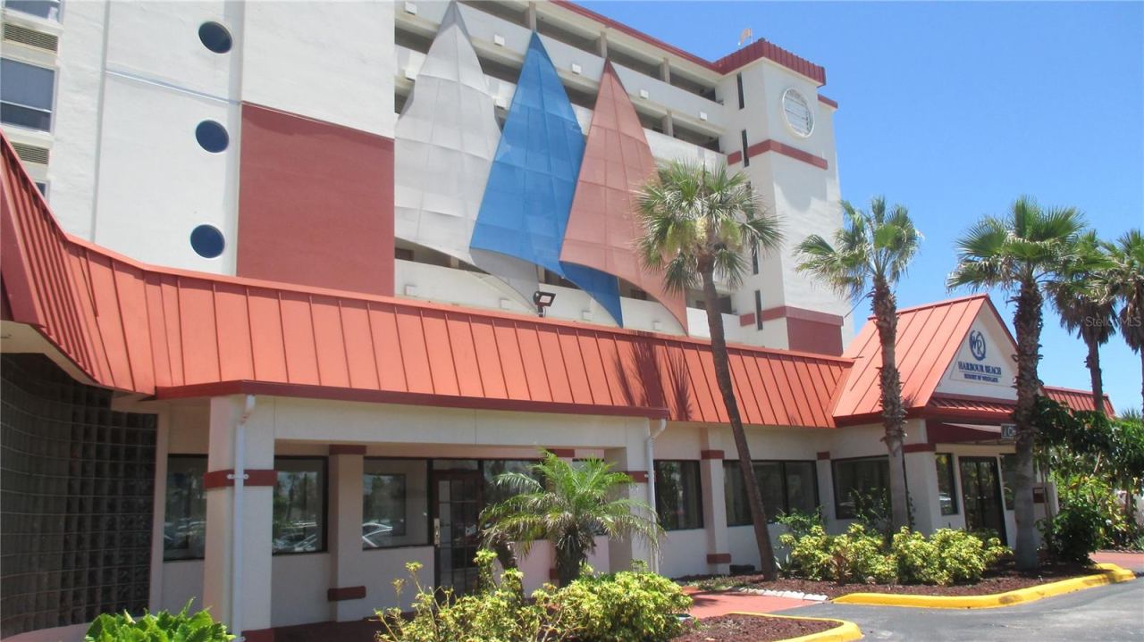 701 S Atlantic Ave #215, Daytona Beach