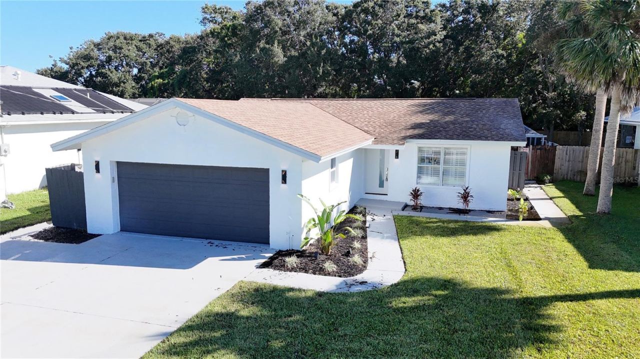 2261 S Flagler Ave, Flagler Beach