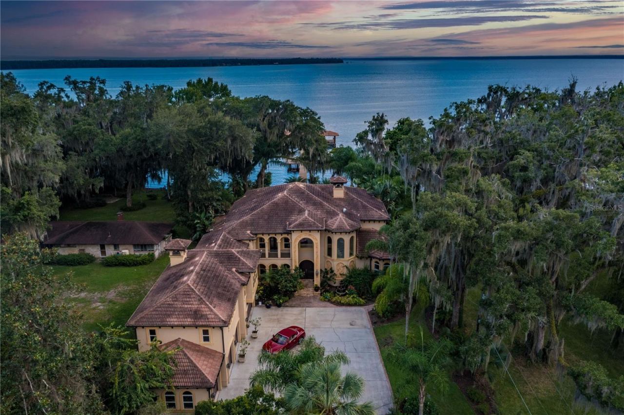 Photo 2 of 8289 Colee Cove Rd, St Augustine, FL 32092