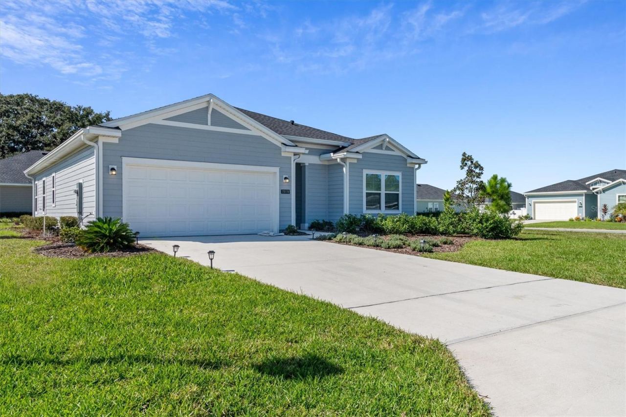 Photo 2 of 2170 Raglan Cir, Ormond Beach, FL 32174