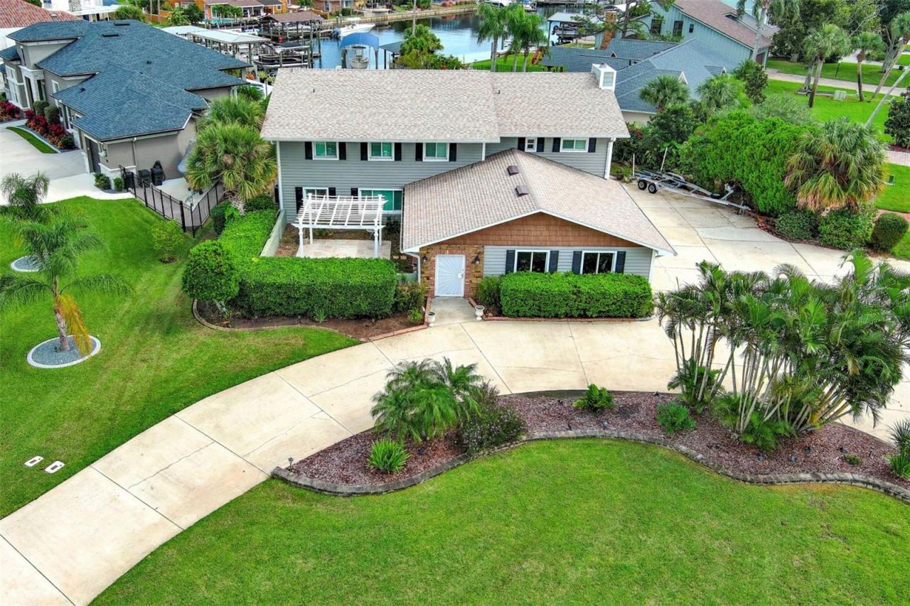 Photo 2 of 301 Quay Assisi, New Smyrna Beach, FL 32169