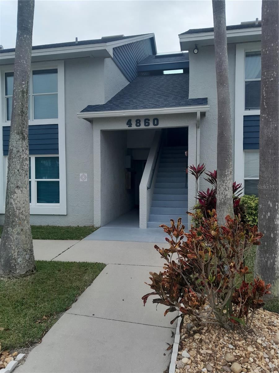 Photo 2 of 4860 S Atlantic Ave #201, New Smyrna Beach, FL 32169