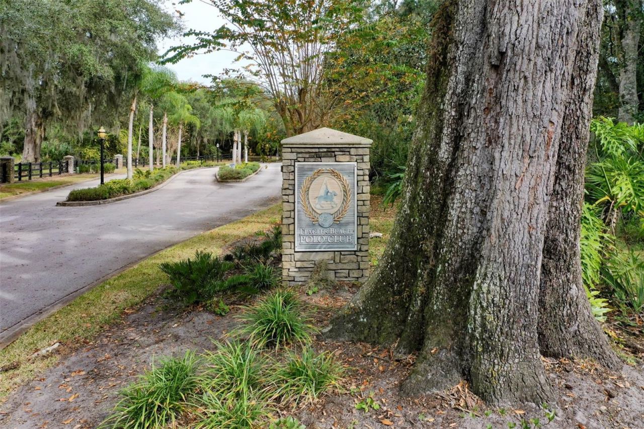 Photo 3 of 105 Bridle Ridge Ct, Flagler Beach, FL 32136