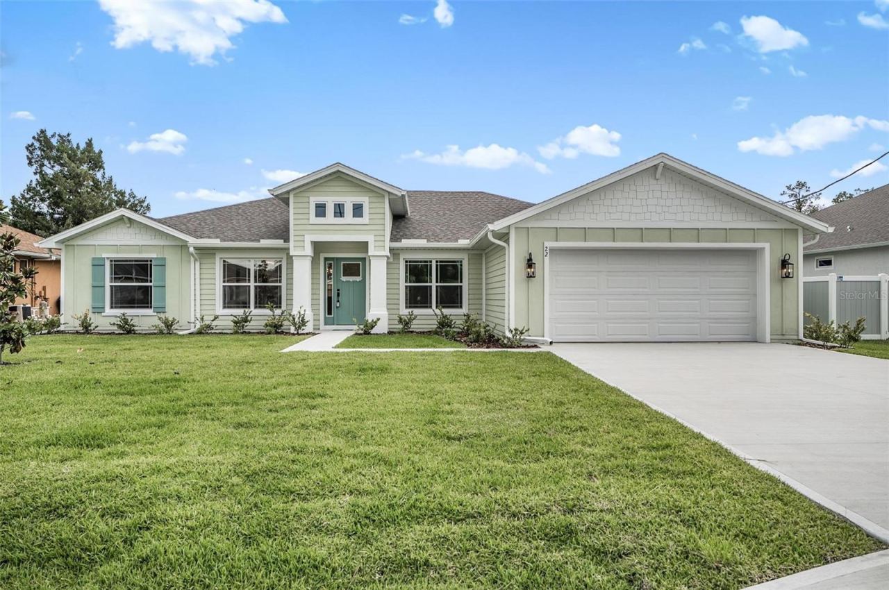22 Eric Dr, Palm Coast
