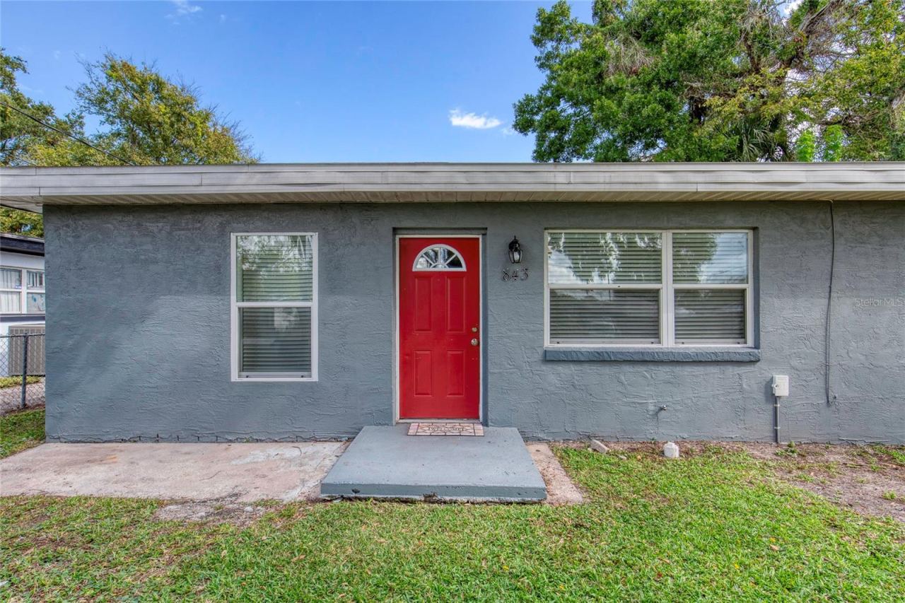 Photo 3 of 843 Niles St, Daytona Beach, FL 32114