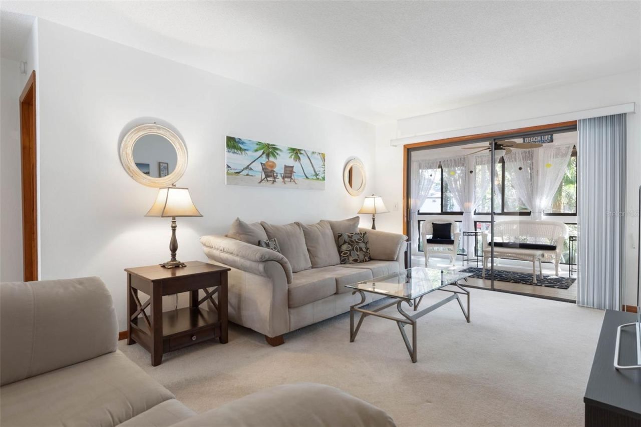Photo 5 of 24 Fairways Cir #24, Palm Coast, FL 32137